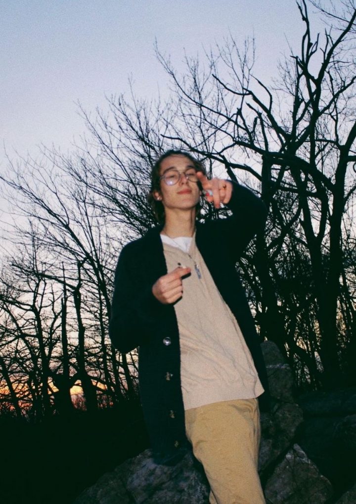 A combination of 4 different styles can be heard on new E.P ‘Loves Highway’ from ‘Alex Ice’